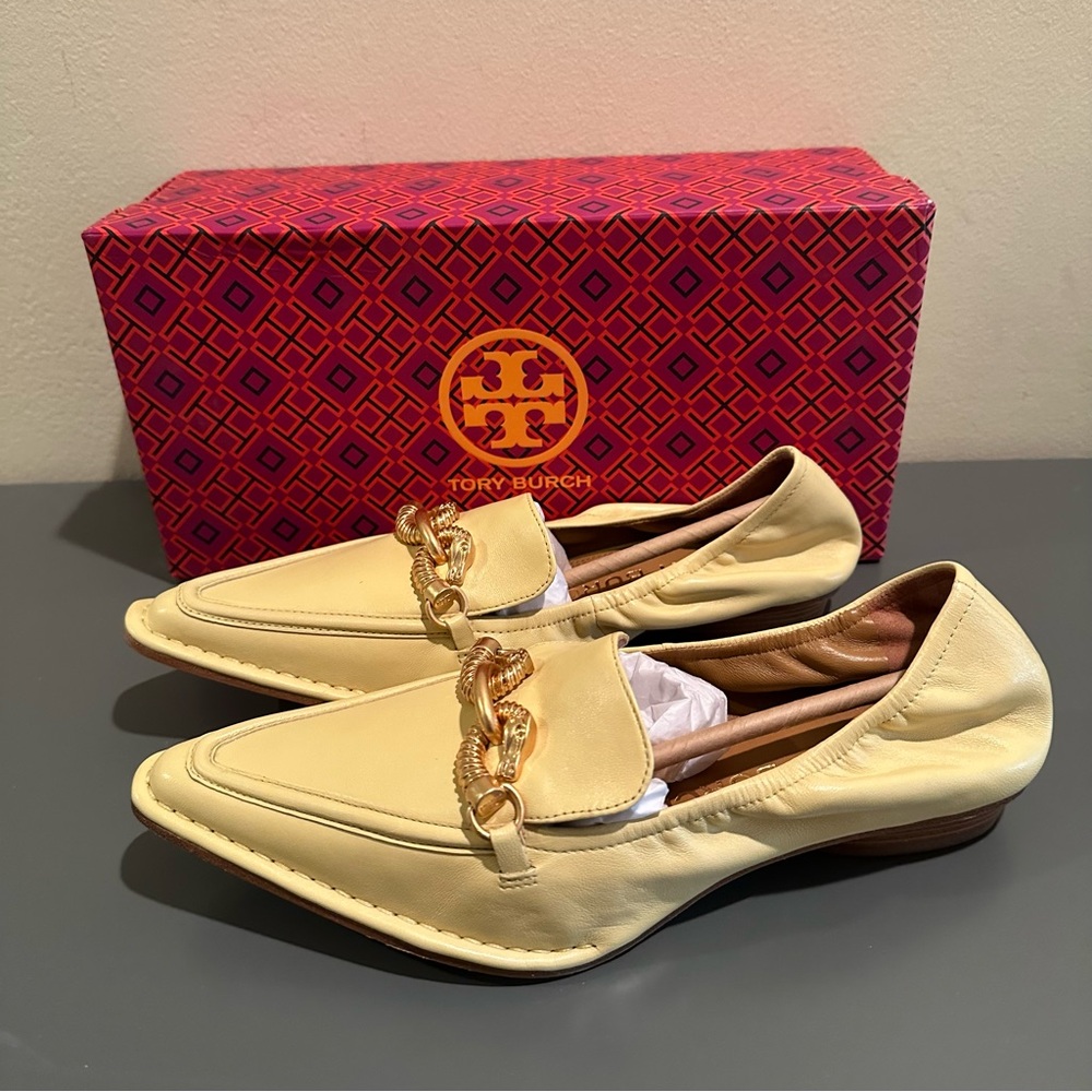 Tory Burch Jessa loafers in butter yellow leather Size 8M